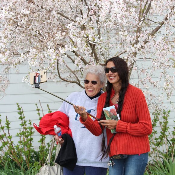 Meet your Posher, Marla - Picture 3 of 5